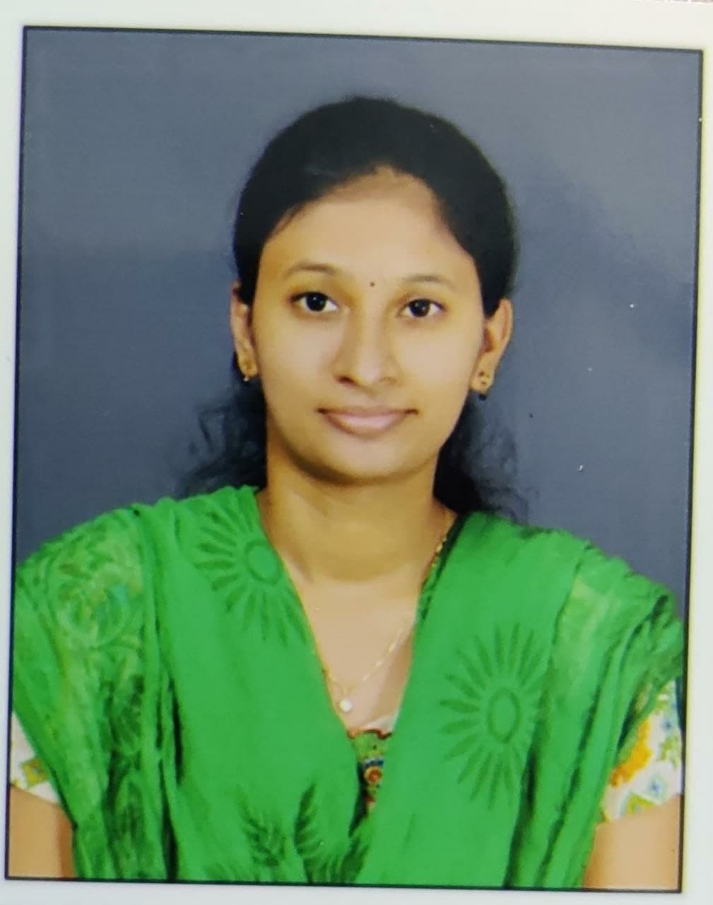 Portrait of R. Naveena